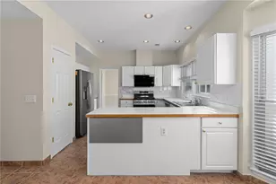 4640 Avocet Dr, Peachtree Corners, GA 30092 - Photo 9