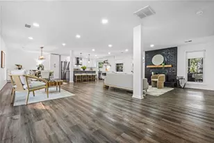 362 Cove Island Way NE, Marietta, GA 30067 - Photo 3