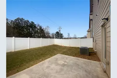 11893 Lovejoy Crossing Boulevard, Hampton, GA 30228 - Photo 5