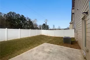 11893 Lovejoy Crossing Blvd, Hampton, GA 30228 - Photo 5