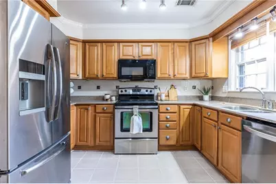 2404 Northlake Court NE, Atlanta, GA 30345 - Photo 19