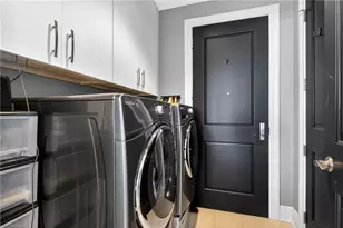 3344 Peachtree Rd NE, Atlanta, GA 30326 - Photo 31