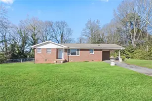 419 E 13th Street SW, Rome, GA 30161 - Photo 1