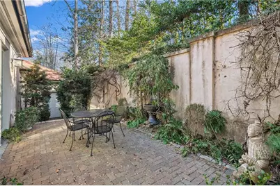 2740 Northside Drive NW, Atlanta, GA 30305 - Photo 11