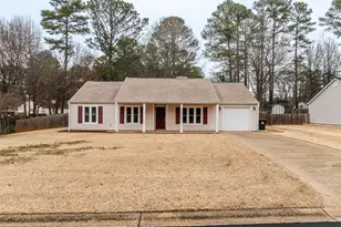 29 Hartley Woods Dr NE, Kennesaw, GA 30144 - Photo 1