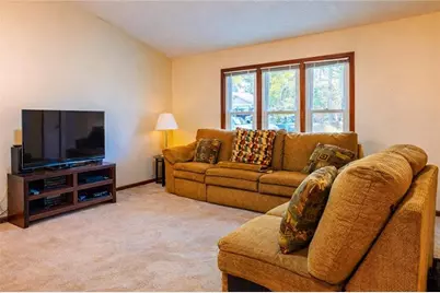 29 Hartley Woods Drive NE, Kennesaw, GA 30144 - Photo 3