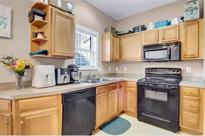 2555 Flat Shoals Road, South Fulton, GA 30349 - Photo 9