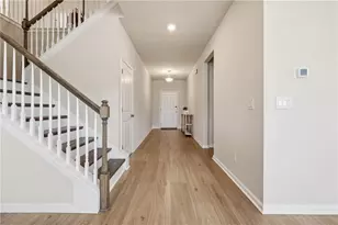 8820 Shipton Cir, Ball Ground, GA 30107 - Photo 15