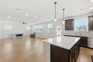 8820 Shipton Cir, Ball Ground, GA 30107 - Photo 7