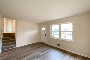 8264 Magnolia Dr, Jonesboro, GA 30238 - Photo 11