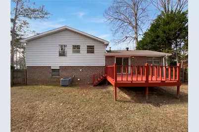 8264 Magnolia Drive, Jonesboro, GA 30238 - Photo 23