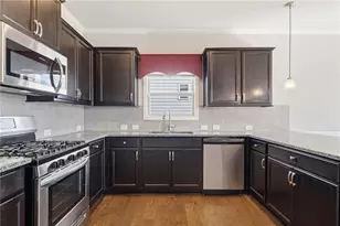 6535 Crosscreek Ln, Flowery Branch, GA 30542 - Photo 17