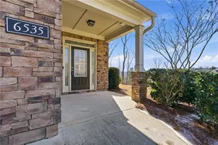 6535 Crosscreek Ln, Flowery Branch, GA 30542 - Photo 5