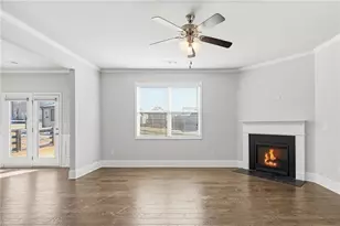 6535 Crosscreek Ln, Flowery Branch, GA 30542 - Photo 7