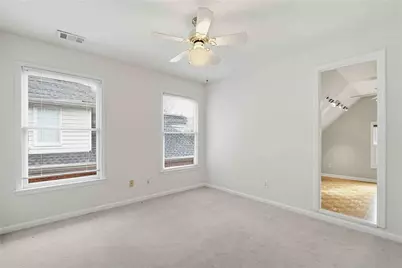 5425 Brooke Ridge Circle, Dunwoody, GA 30338 - Photo 13