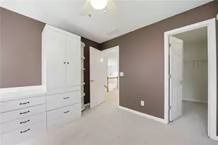 5425 Brookeridge Cir, Dunwoody, GA 30338 - Photo 11