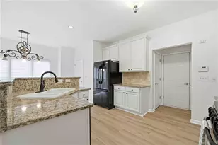 5425 Brookeridge Cir, Dunwoody, GA 30338 - Photo 19