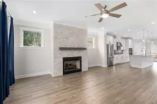 1397 Live Oak Ln, Brookhaven, GA 30319 - Photo 9