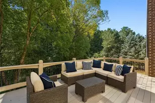 1070 Stonegrove Ln, Roswell, GA 30075 - Photo 23