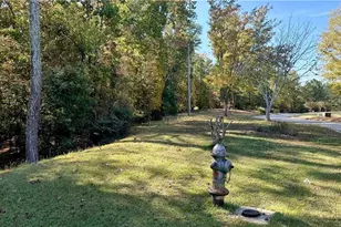 5993 Overby Rd, Flowery Branch, GA 30542 - Photo 85