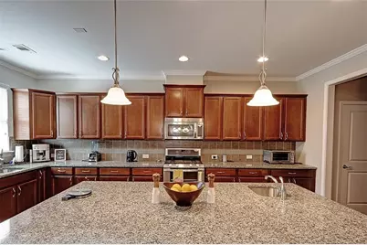 2770 Middlecreek Way, Cumming, GA 30041 - Photo 15