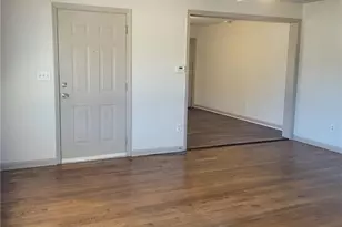 1063 Pleasant Hill Rd, Lawrenceville, GA 30044 - Photo 5