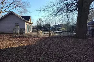 382 Erwin Hill Rd SE, Calhoun, GA 30701 - Photo 7