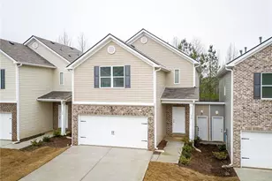 978 Valley Rock Dr, Lithonia, GA 30058 - Photo 1