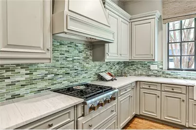 4401 Davidson Avenue NE, Atlanta, GA 30319 - Photo 21