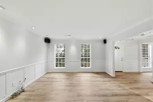 482 Maid Marion Ln, Stone Mountain, GA 30087 - Photo 9