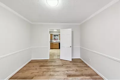 482 Maid Marion Lane, Stone Mountain, GA 30087 - Photo 5