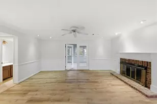 482 Maid Marion Ln, Stone Mountain, GA 30087 - Photo 15