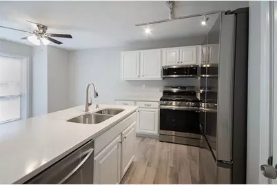 1130 Weatherstone Drive NE, Atlanta, GA 30324 - Photo 7