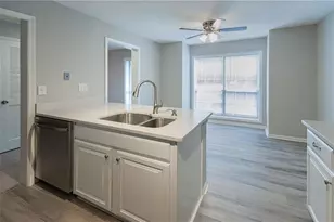 1130 Weatherstone Dr NE, Atlanta, GA 30324 - Photo 5