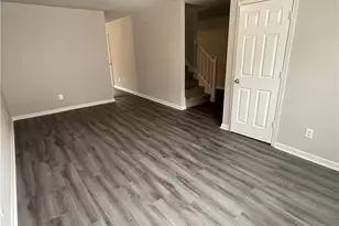 1160 Maple Valley Ct, Union City, GA 30291 - Photo 9