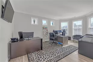 4292 Crestworth Ln SW, Marietta, GA 30064 - Photo 9