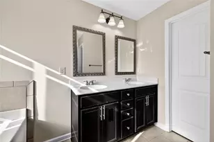 2430 Fair Oaks Way, College Park, GA 30337 - Photo 31