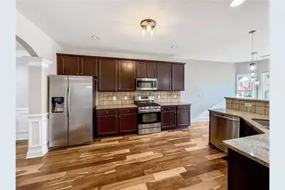 689 Lynnfield Drive, Lawrenceville, GA 30045 - Photo 5