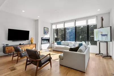 912 Lenox Boulevard NE, Atlanta, GA 30324 - Photo 9