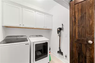 5602 Pine St, Flowery Branch, GA 30542 - Photo 21