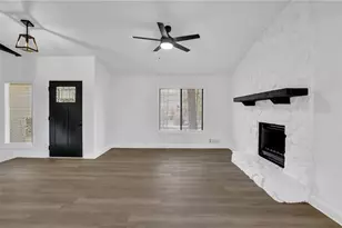 1334 Wood Park Dr NW, Kennesaw, GA 30152 - Photo 9