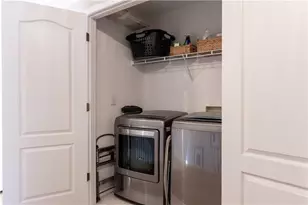 7 Chief Matthews Rd, Decatur, GA 30030 - Photo 21