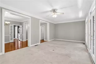 9005 Niblic Dr, Alpharetta, GA 30022 - Photo 9