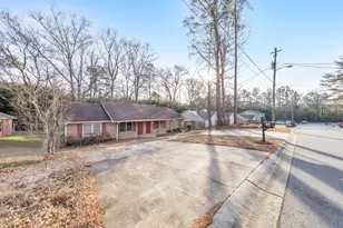 245 Kimberly Way SW, Marietta, GA 30064 - Photo 19