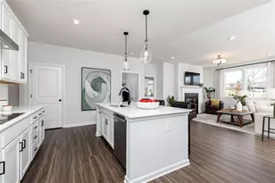 153 Chattahoochee Cir, Locust Grove, GA 30248 - Photo 3