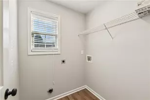 7091 Greenridge Dr, Loganville, GA 30052 - Photo 31
