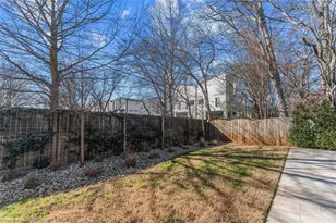 923 St Charles Ave NE, Atlanta, GA 30306 - Photo 81