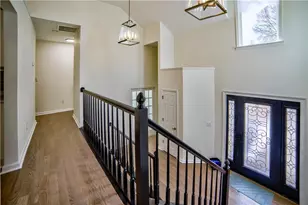 301 Oak Terrace, Alpharetta, GA 30009 - Photo 3