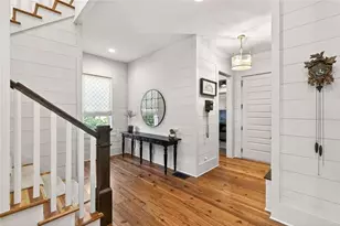 52 Woodstock Rd, Roswell, GA 30075 - Photo 35