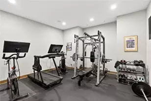 52 Woodstock Rd, Roswell, GA 30075 - Photo 63